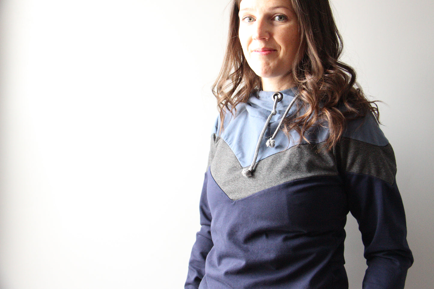 Women's Chevron Hoodie - Steel Blue / Charcoal / Navy