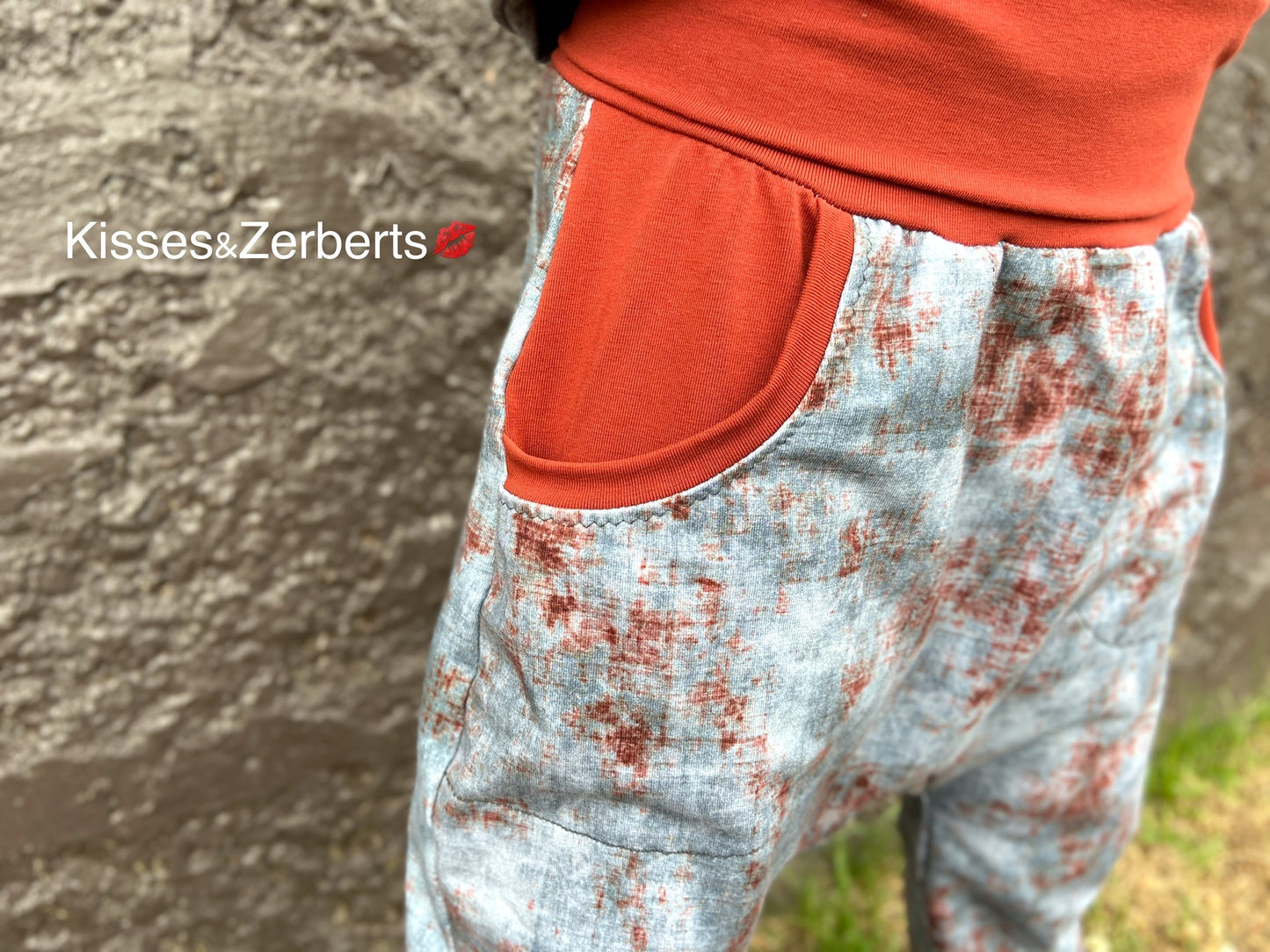 Grow Harem Pants - Rust Distressed