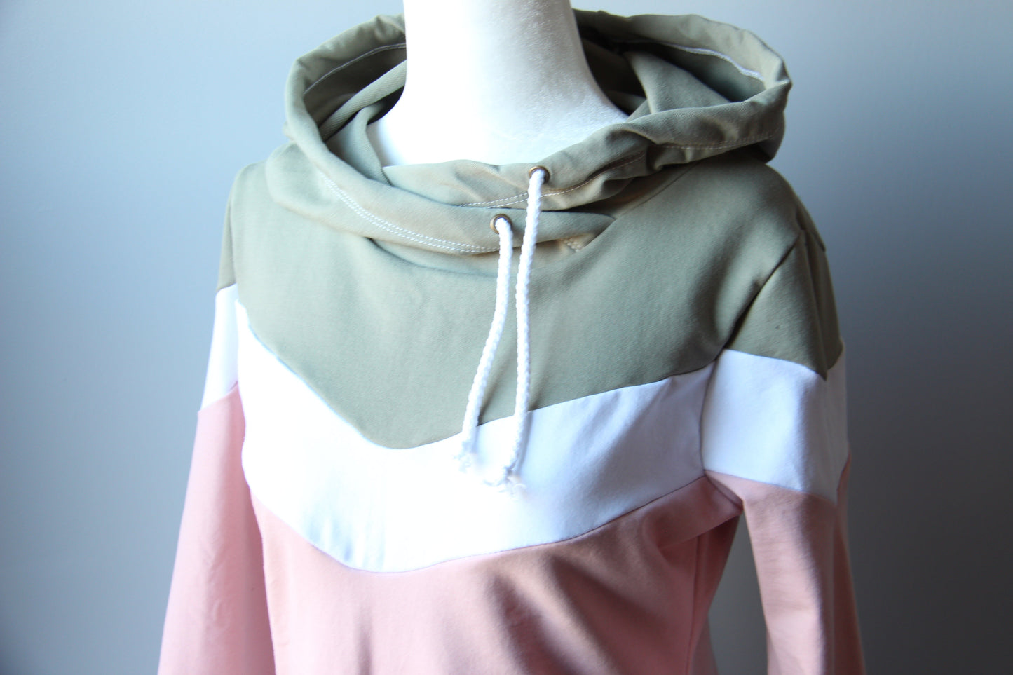 Women's Chevron Hoodie - Pink / White / Teal