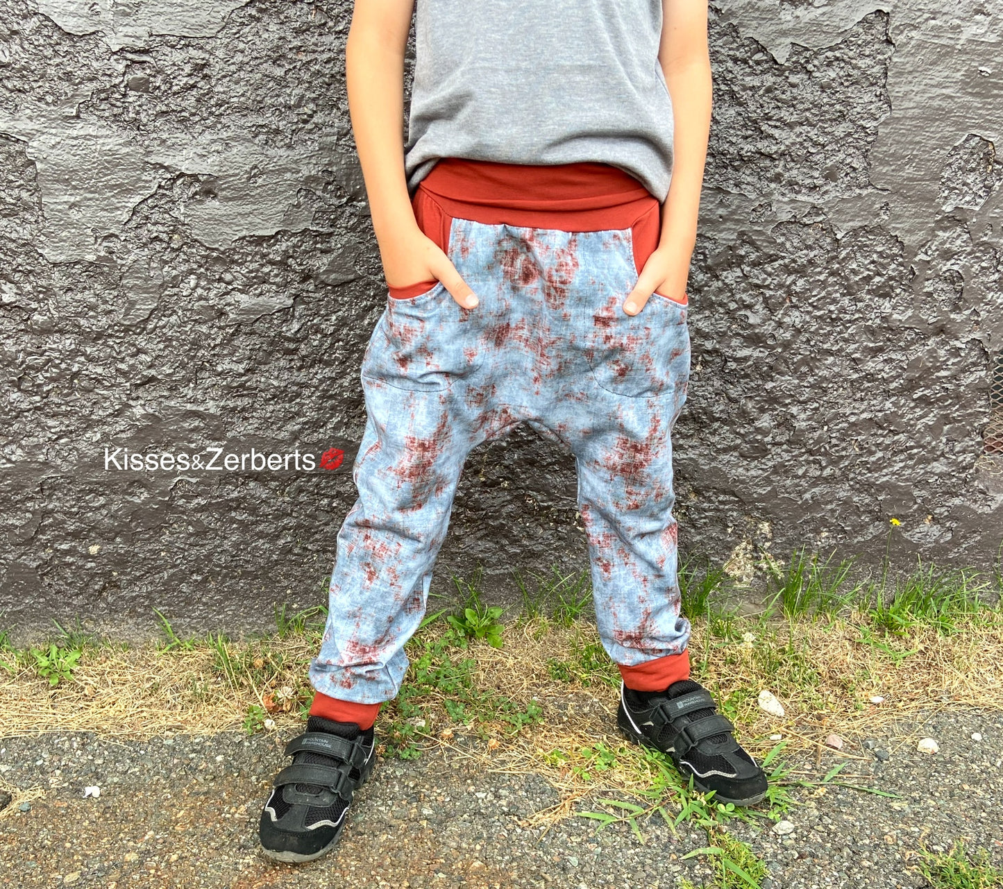 Grow Harem Pants - Rust Distressed