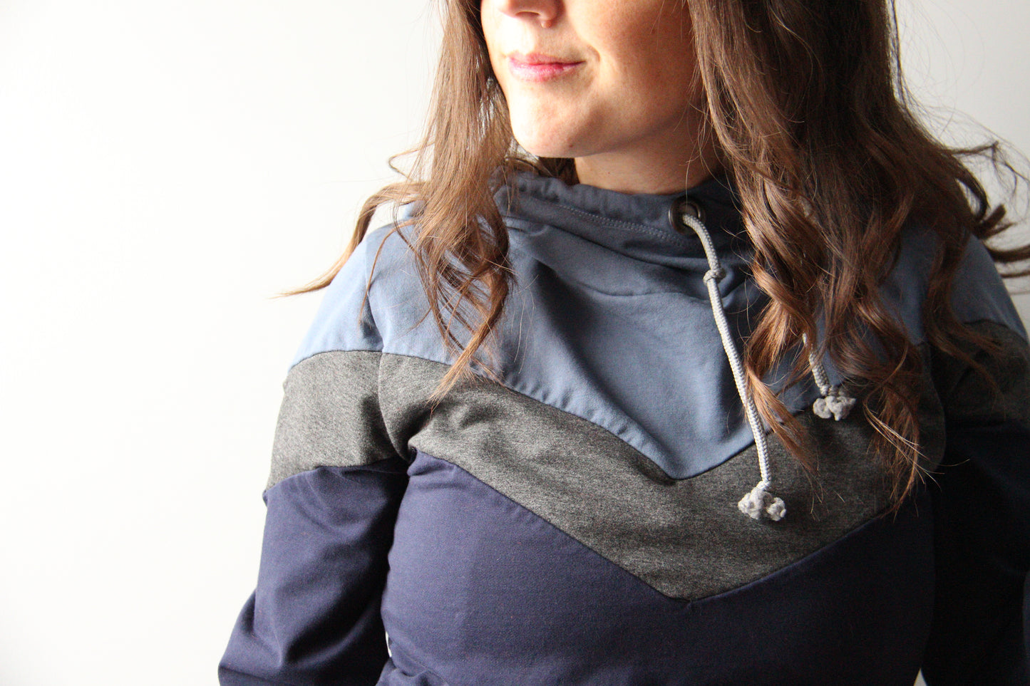 Women's Chevron Hoodie - Steel Blue / Charcoal / Navy